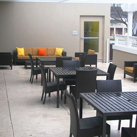 Courtyard By Marriott Alexandria Pentagon South Hotel Bagian luar foto