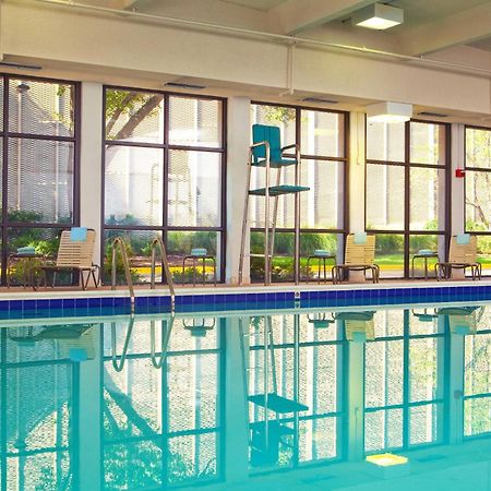 Courtyard By Marriott Alexandria Pentagon South Hotel Bagian luar foto
